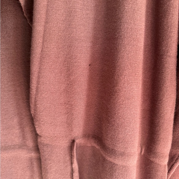 🌺Long Calligraphie Burgundy Sweater NWOT Large With Pockets - Picture 5 of 6